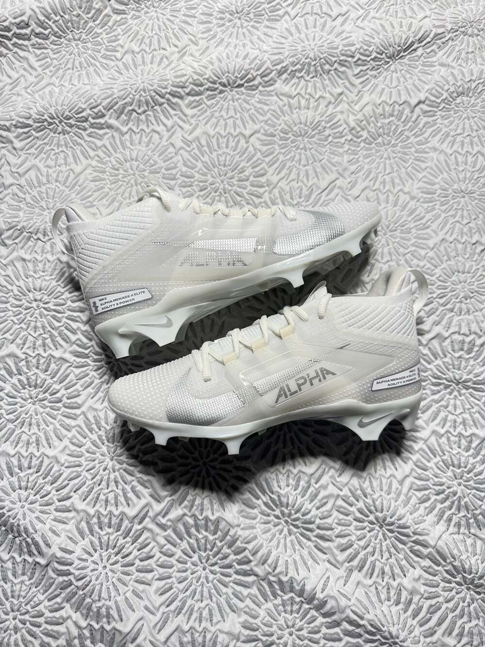 Nike Alpha Menace 4 Elite Football Cleats Mens Sz 8 White FD7036-101